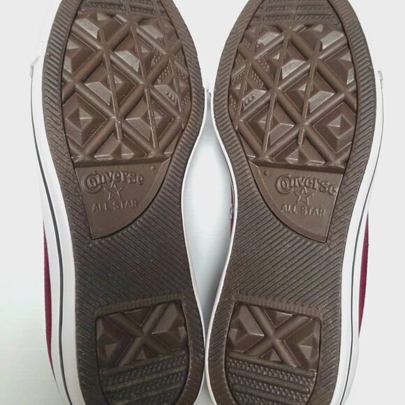 New in Box! Converse Unisex Chuck Taylor All Star OX Burgundy 139794F - Picture 2 of 4